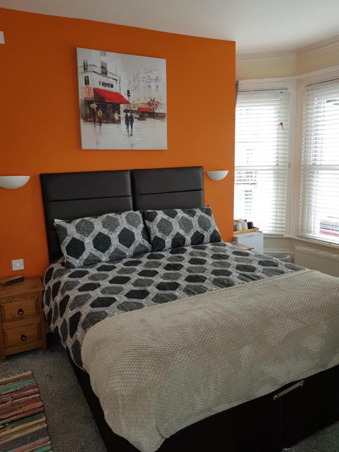 Seamore Guest House Great Yarmouth Bagian luar foto
