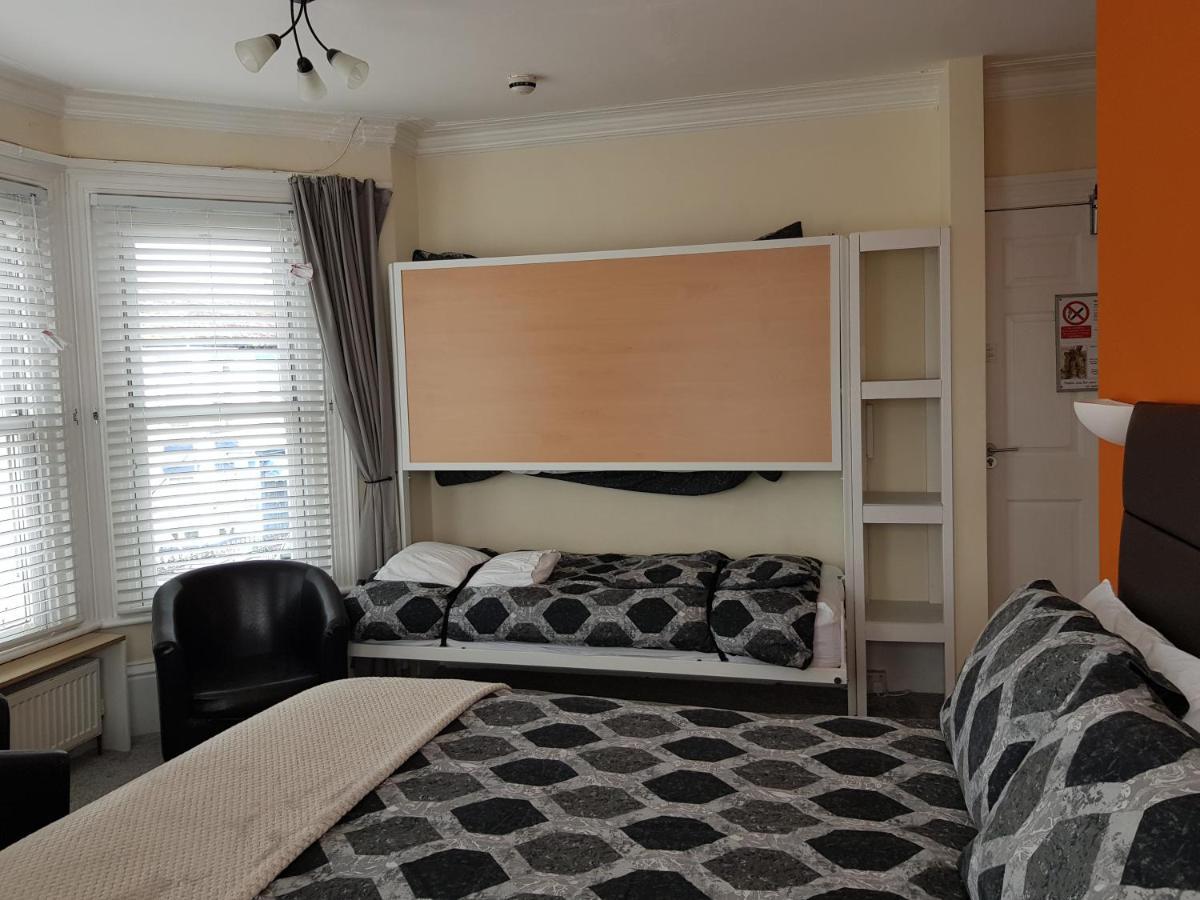 Seamore Guest House Great Yarmouth Bagian luar foto